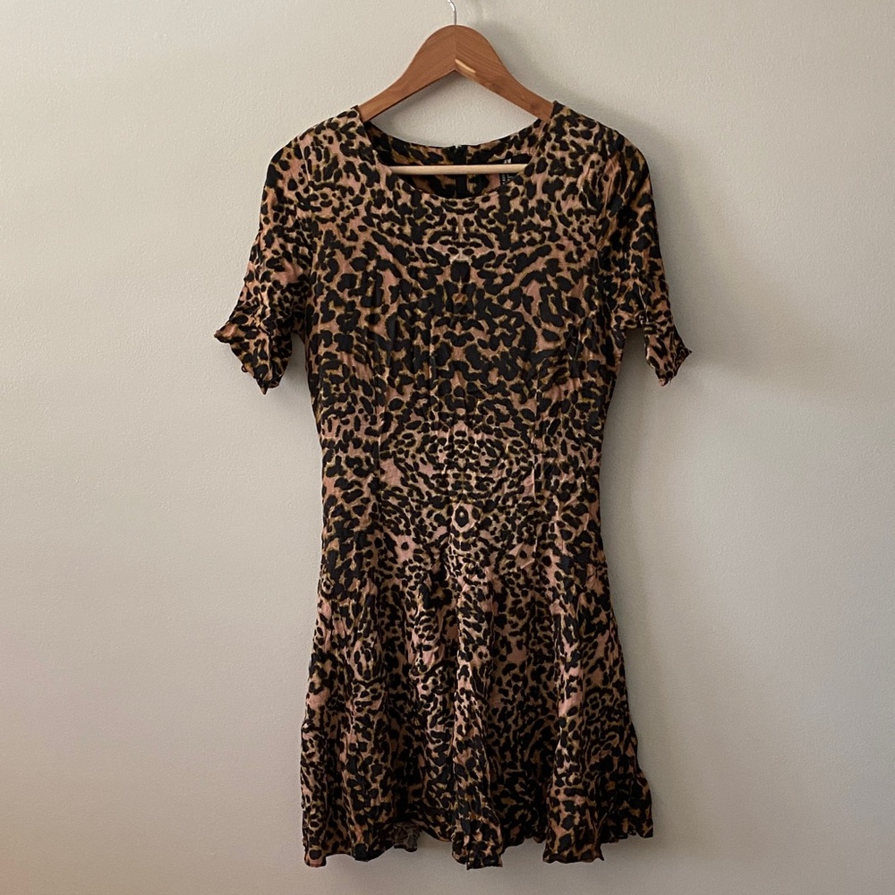 Leopard Print Short Sleeve Dress